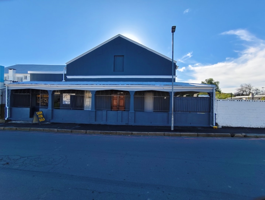  Bedroom Property for Sale in Wellington Central Western Cape